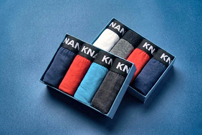 The box, opened — Knan Wear